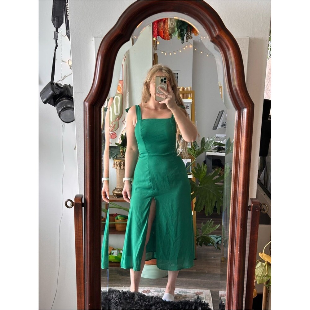 Green Square-Neck Midi Dress with Front Slit